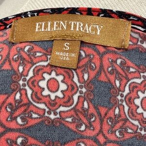 ***$5 FIND*** Ellen Tracy Red and Black Patterned Blouse